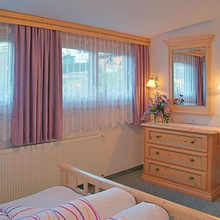 Gaestehaus Resi イェルツェンス エクステリア 写真